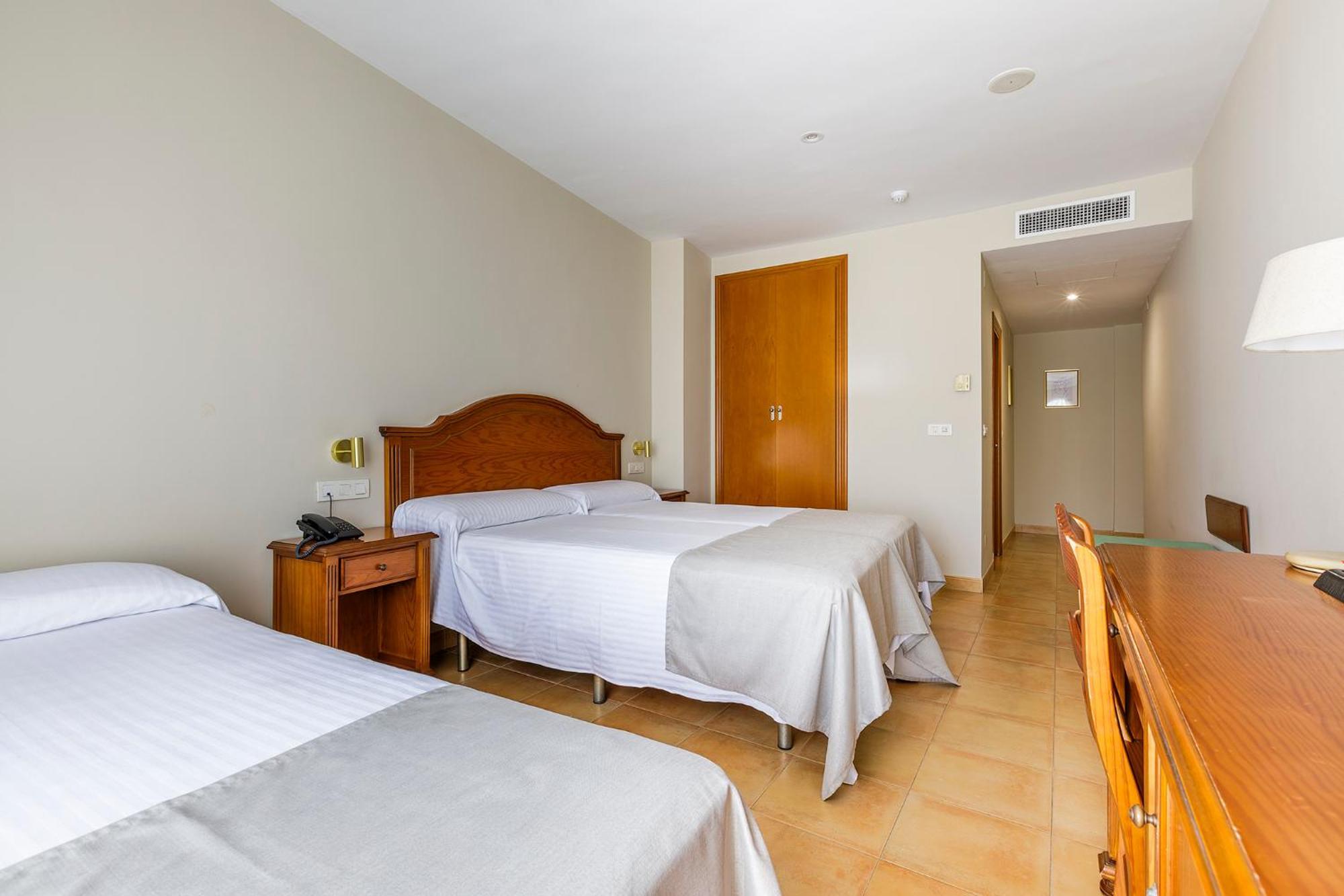 Hotel Almijara - Mares La Herradura  Eksteriør billede
