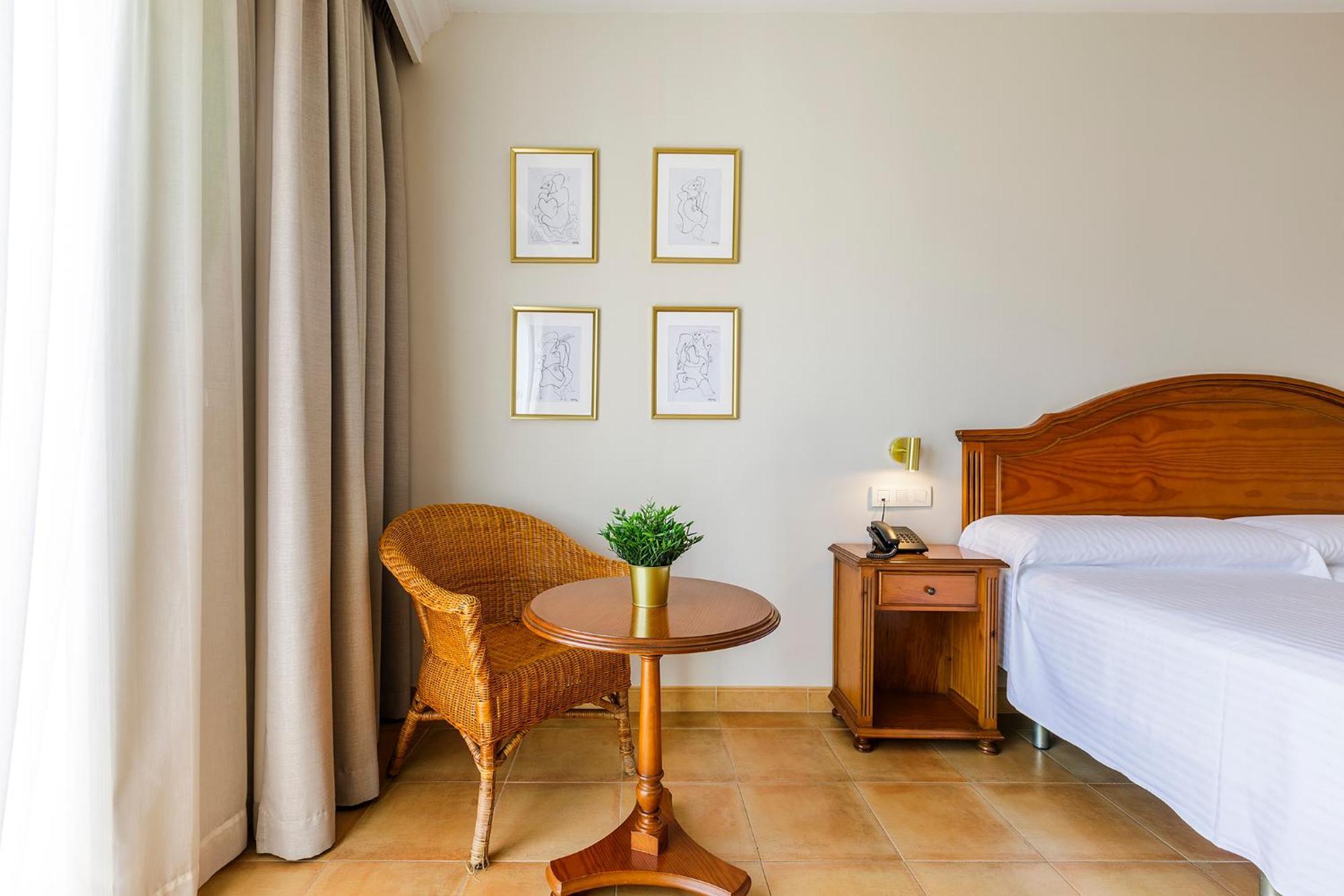 Hotel Almijara - Mares La Herradura  Eksteriør billede