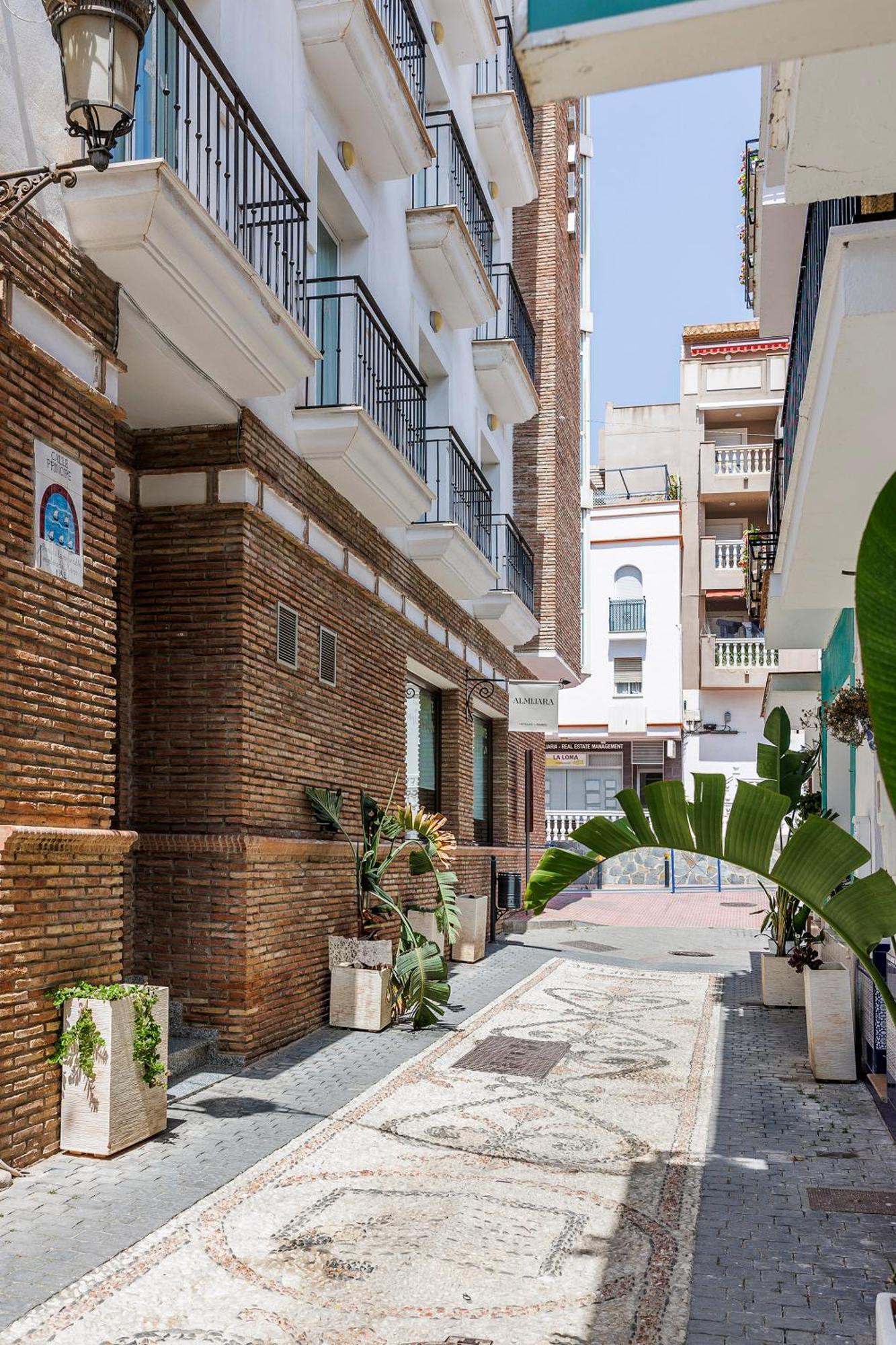 Hotel Almijara - Mares La Herradura  Eksteriør billede