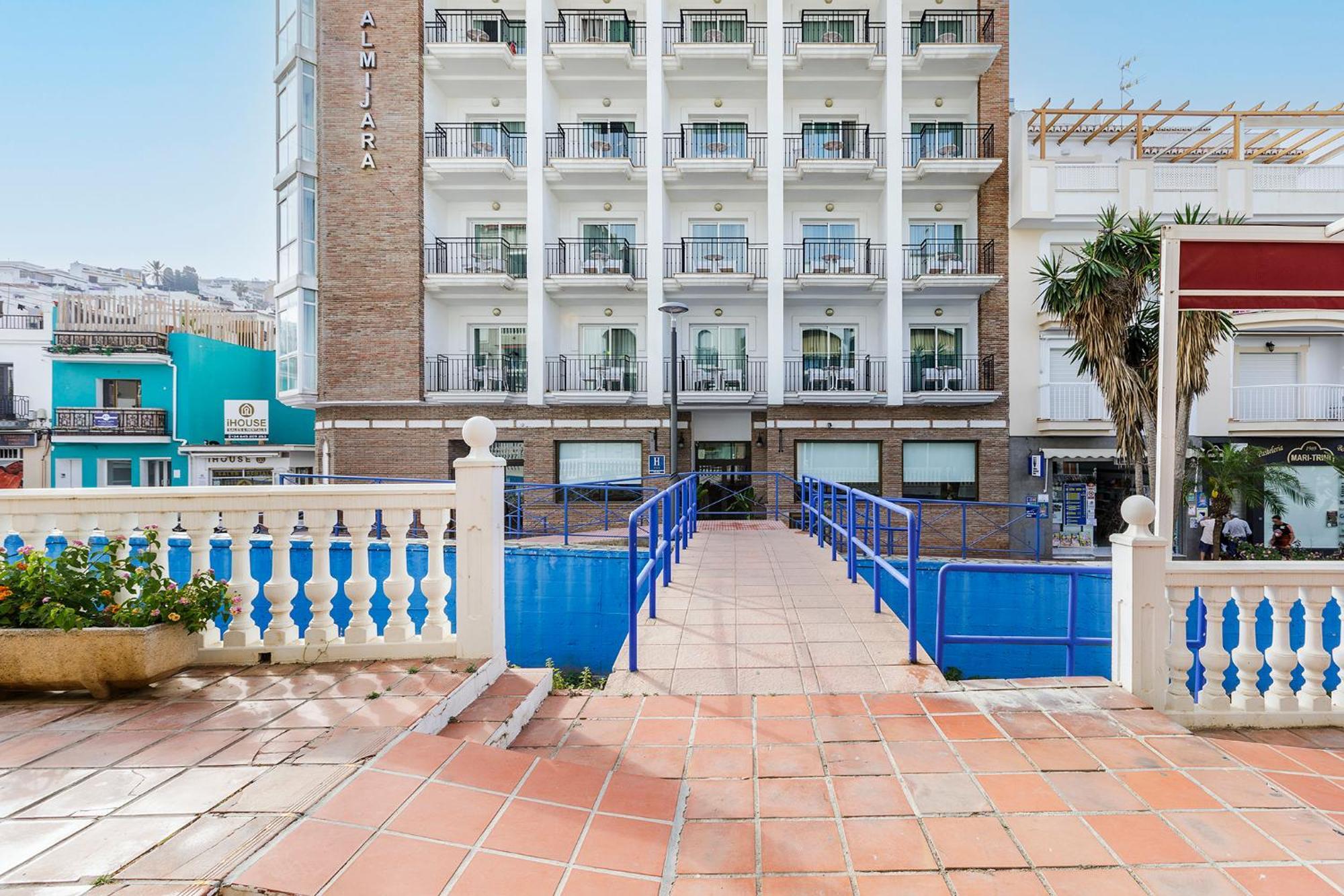 Hotel Almijara - Mares La Herradura  Eksteriør billede