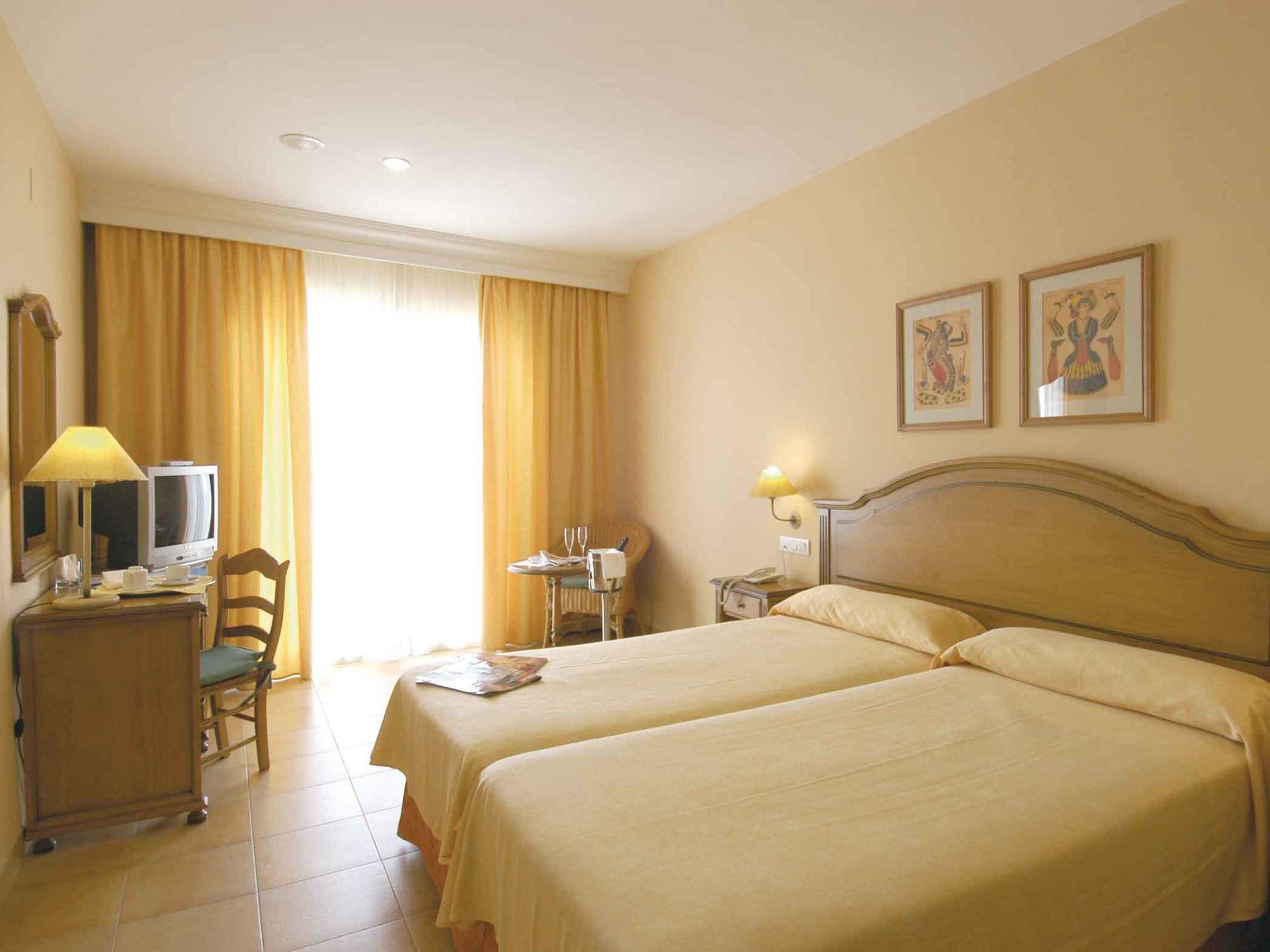 Hotel Almijara - Mares La Herradura  Eksteriør billede